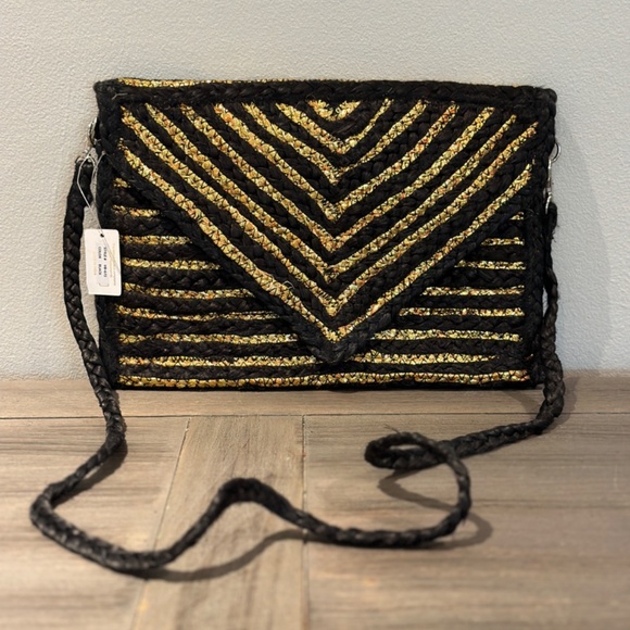 Brand New with Tag Black and Gold Envelope Clutch - Picture 2 of 6